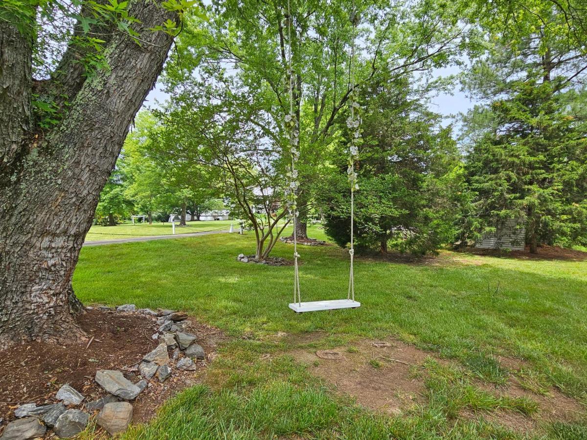 Winridge Manor Bed & Breakfast Madison Heights Luaran gambar