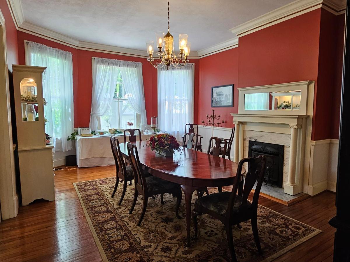 Winridge Manor Bed & Breakfast Madison Heights Luaran gambar